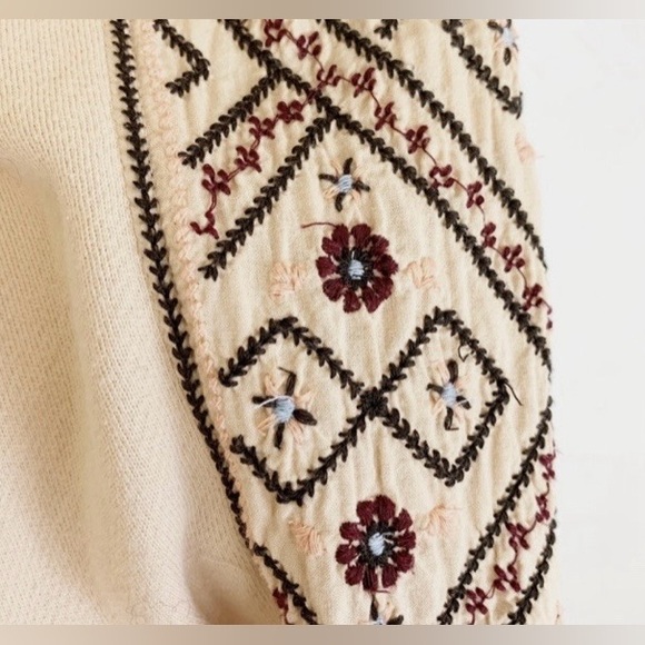 Free People Cream and Black Embroidered Sweatshirt - Picture 4 of 11